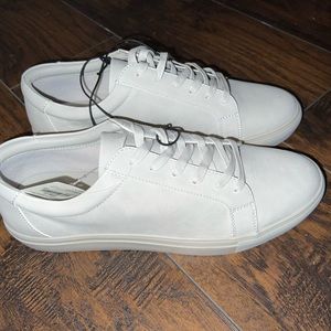Mens shoes sneakers